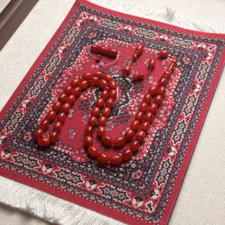 سبحة بكالايت لون احمر خمري ( نواعم )