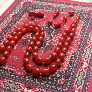 سبحة بكالايت لون احمر خمري ( نواعم )