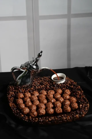 صينية تقديم حلى فخمة (فضية)