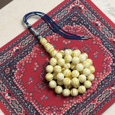 سبحة مستك شبية الكهرمان